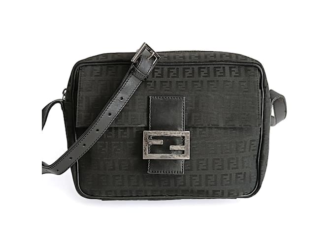 Fendi Fendi Camera shoulder bag in black Zucchino canvas Cloth  ref.1205974