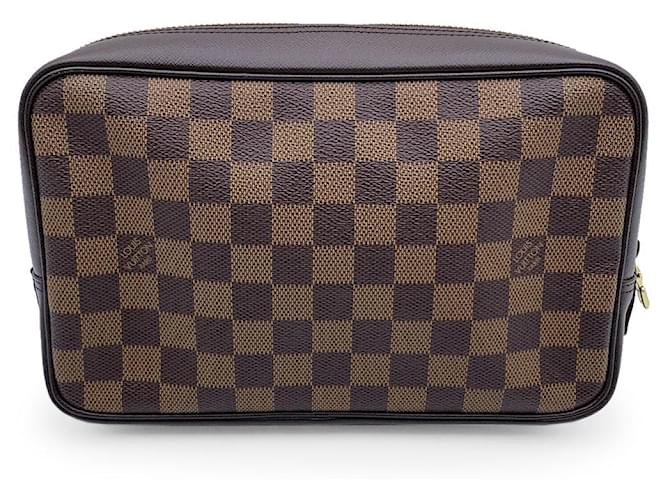 Louis Vuitton Clutch Bag Vintage Trousse de Toilette Brown Cloth  ref.1205982