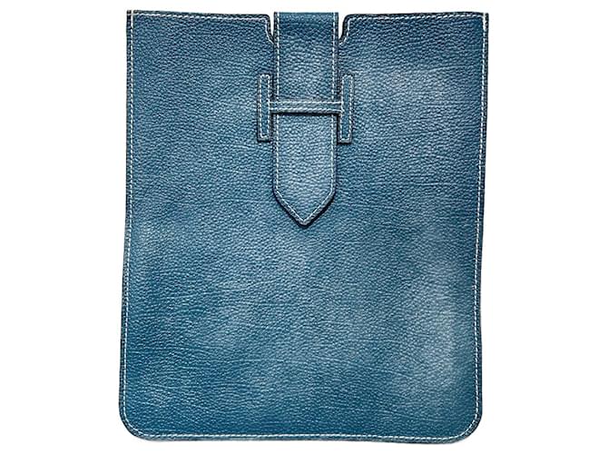 Hermès HERMES  Clutch bags T.  leather Blue  ref.1206584