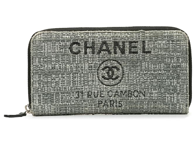 Cartera continental Chanel Deauville de tweed gris Paño  ref.1202735