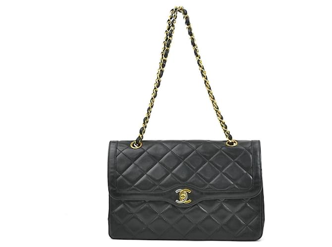 Timeless Chanel Matelassé Black Leather  ref.1206651