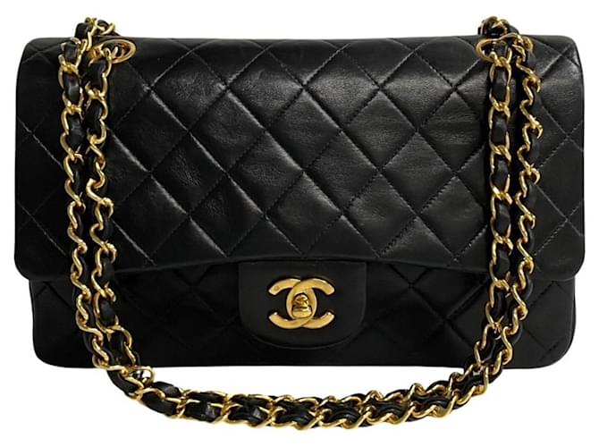 Timeless Chanel lined Flap Black Leather  ref.1207704