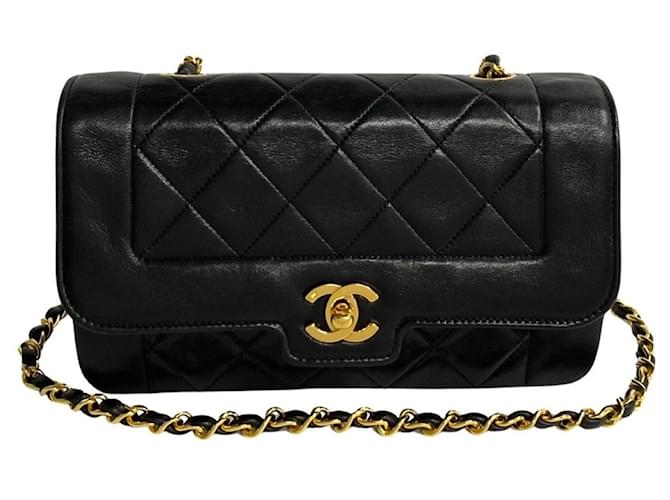 Chanel Médaillon Black Leather  ref.1208009