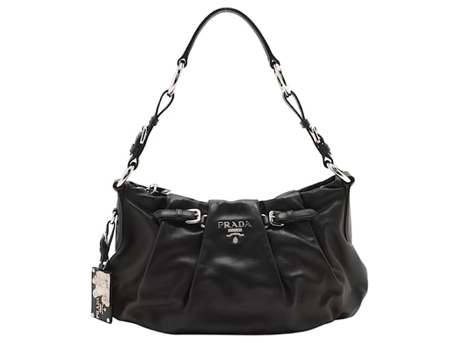 Prada black leather shoulder bag  ref.1208402