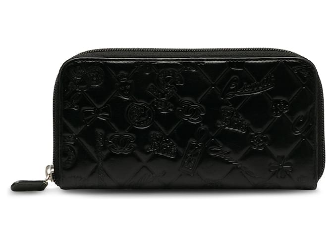 Portafoglio con cerniera Chanel nero Matelasse Lucky Symbols in vernice Pelle Pelle verniciata  ref.1208781