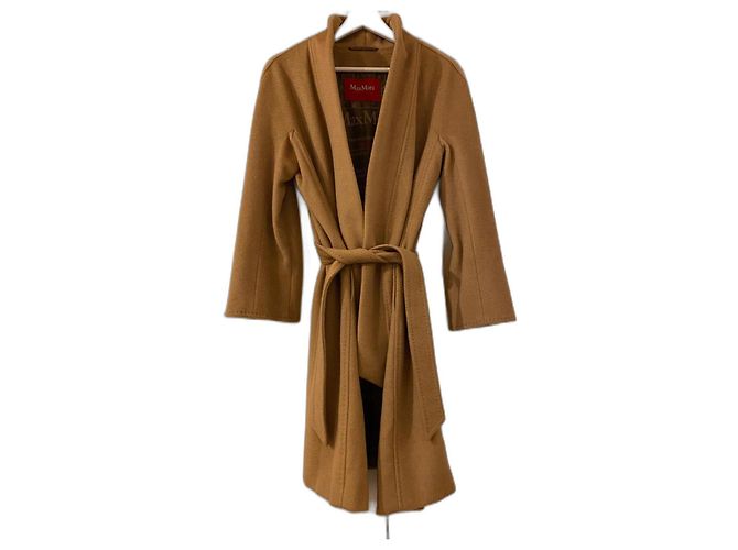 Max Mara limited edition coat Camel