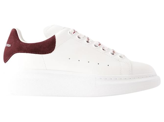 Oversized Sneakers - Alexander Mcqueen - Leather - White/Burgundy  ref.1209016