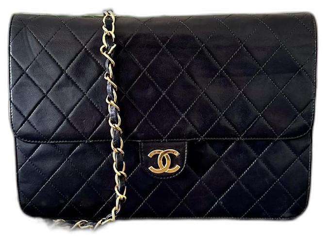Bolso Chanel Wallet on Chain en piel de cordero negra Negro  ref.1209458
