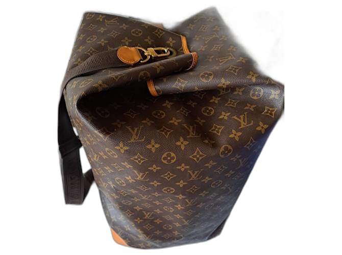 Extra Large Louis Vuitton Marin Bag Brown Leather  ref.1209698