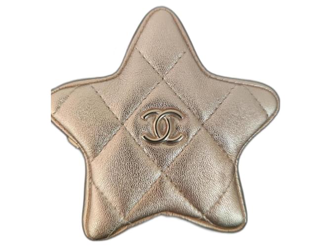 Chanel star coin purse Golden Leather  ref.1210820