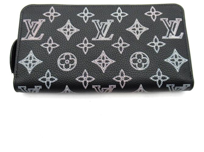 Zippy Louis Vuitton Purses, wallets, cases Pink Leather  ref.1211877