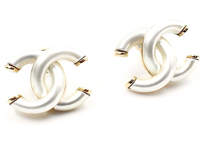 Chanel Earrings Gold hardware Metal  ref.1211960