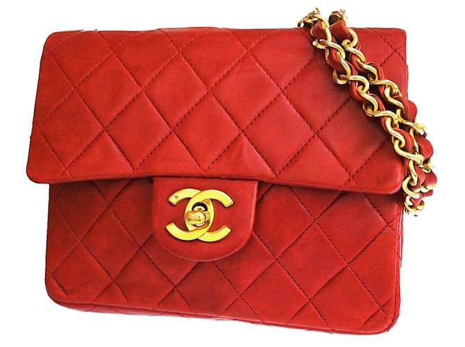 Chanel Mini matelassé Red Leather  ref.1212371