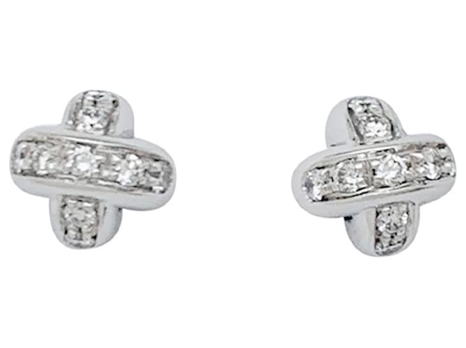 Chaumet earrings, "Connections", white gold and diamonds.  ref.1212642