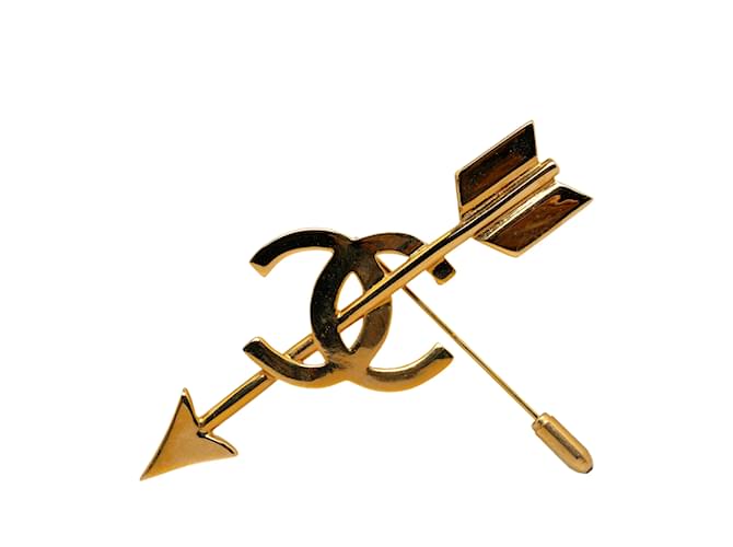 Broche de flecha Chanel CC em ouro Dourado Ouro amarelo  ref.1212688
