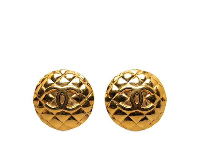 Gold Chanel CC Clip On Earrings Golden Gold-plated  ref.1212718