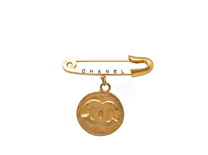 Goldene Chanel CC-Medaillon-Kostümbrosche Gelbes Gold  ref.1212725