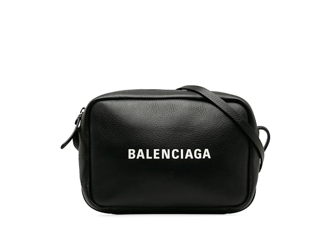 Bolso Balenciaga Everyday Camera Negro S Cuero  ref.1213126