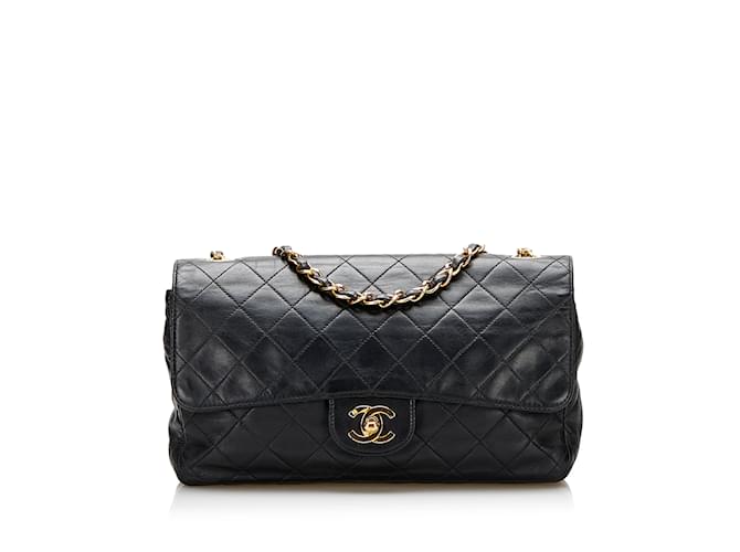 Black Chanel Small Classic Lambskin Single Flap Crossbody Bag Leather  ref.1213347