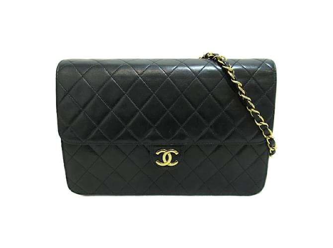 Chanel Bolso clásico mediano con una sola solapa Negro Cuero  ref.1213993