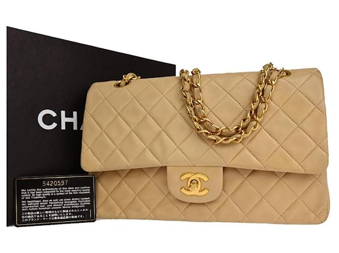 Chanel Timeless Beige Leather  ref.1214829