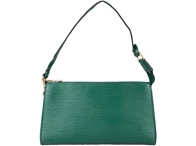 Bolso con accesorios Pochette de cuero Epi verde de Louis Vuitton  ref.1215089