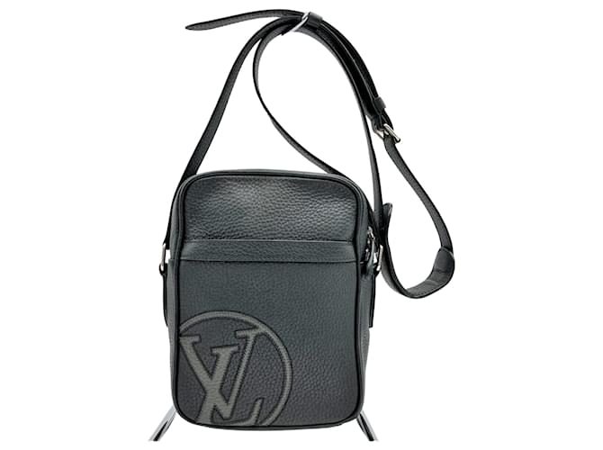 Louis Vuitton Danúbio Preto Couro  ref.1215188