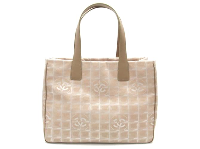 Timeless Chanel Travel line Beige Synthetic  ref.1215333