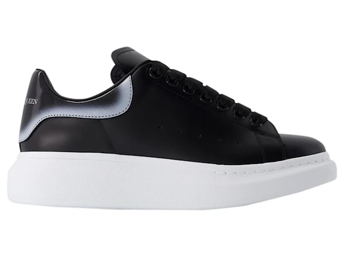 Oversized Sneakers - Alexander McQueen - Leather - Black/silver Pony-style calfskin  ref.1215416