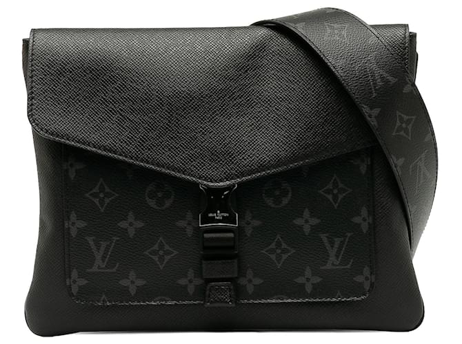 Louis Vuitton Black Taigarama Outdoor Flap Messenger Leather Pony-style calfskin  ref.1215769