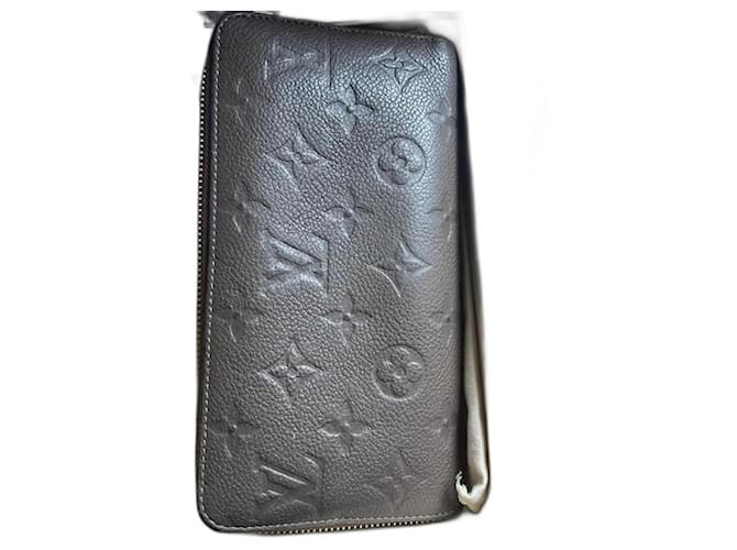 Louis Vuitton Zippy Geldbörse mit Vuitton-Aufdruck Taupe Hellbraun Leder  ref.1215871