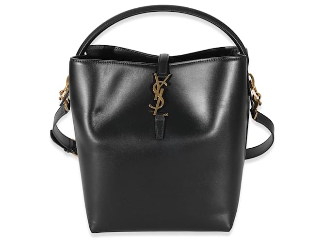 Saint Laurent Cuir de veau brillant Noir Le 37 Sac seau  ref.1216765