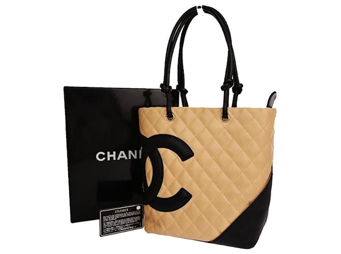 Chanel Cambon Beige Leder  ref.1216891