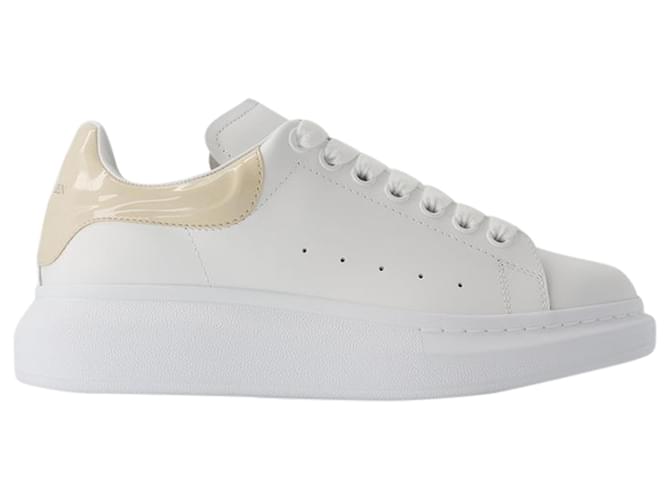 Oversized Sneakers - Alexander Mcqueen - Leather - White Pony-style calfskin  ref.1217248
