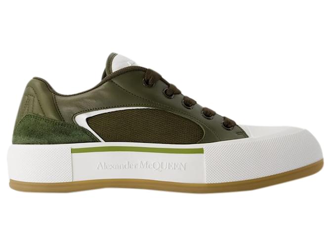 Zapatillas Deck - Alexander McQueen - piel de becerro - Caqui Verde Cuero  ref.1217250