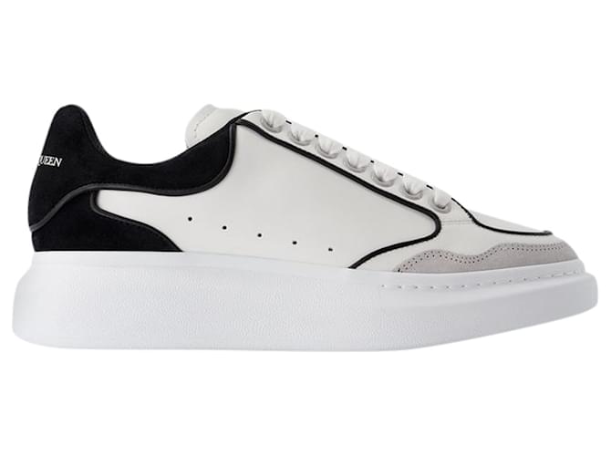 Oversized Sneakers - Alexander Mcqueen - Leather - White Pony-style calfskin  ref.1217279
