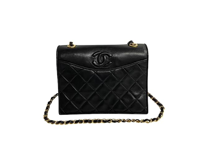 Chanel Quilted CC Full Flap Crossbody Bag Black Leather Lambskin  ref.1217301