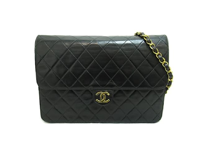 Chanel Quilted CC Flap Crossbody Bag Black Leather Lambskin  ref.1217320
