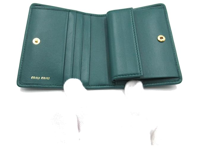 Miu Miu Matelassé Green Leather  ref.1217439