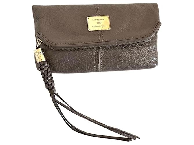 Lancel Clutch bags Taupe Leather  ref.1218467