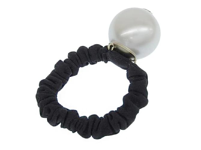 Chanel Elástico de cabelo embelezado com pérolas artificiais CC Branco Lona  ref.1218923
