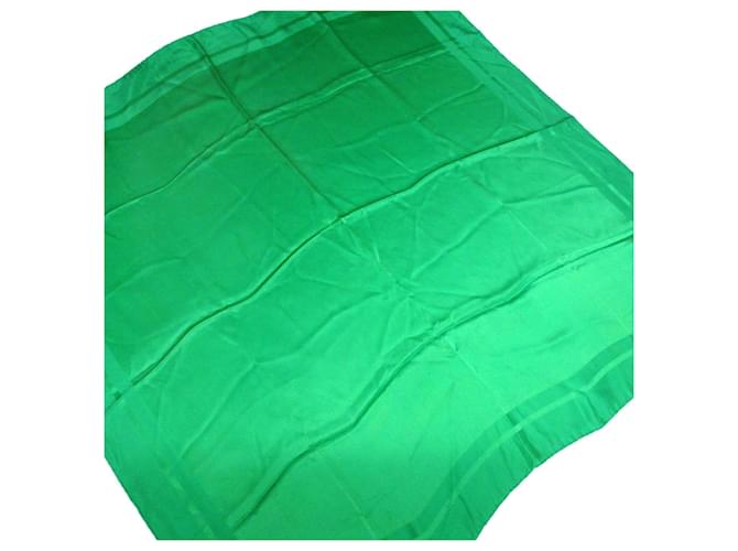 Chanel Green Silk  ref.1219492