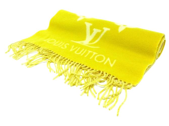 Louis Vuitton Reykjavik Yellow Cashmere  ref.1219547