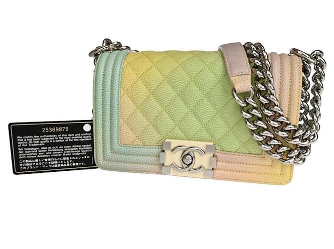 Chanel Boy Multiple colors Leather  ref.1219714