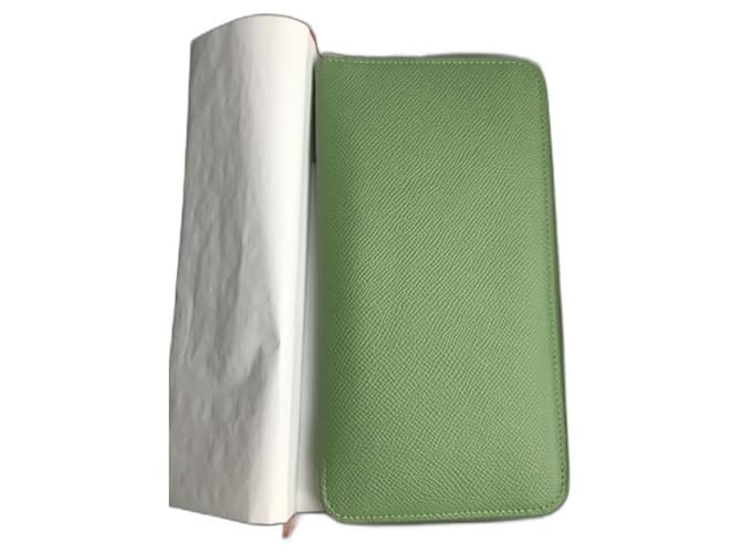 Silk In Hermès Silk’in wallet Light green Leather  ref.1220146