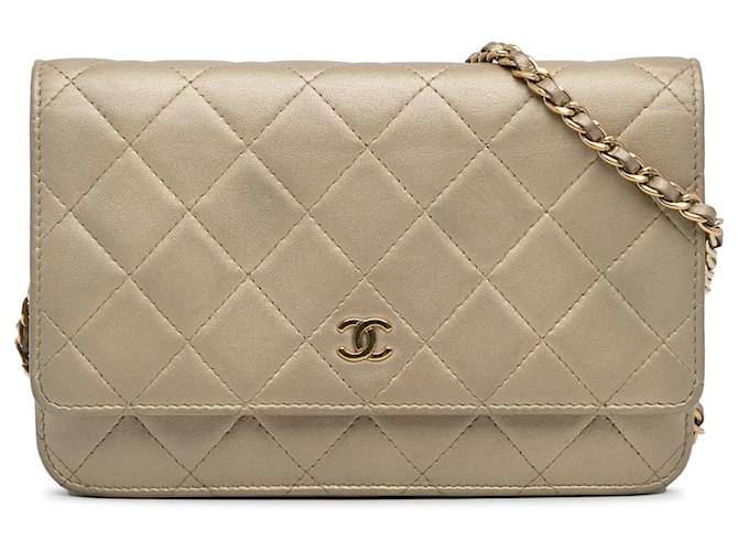Chanel Gold Classic Wallet on Chain Golden Leather  ref.1220273