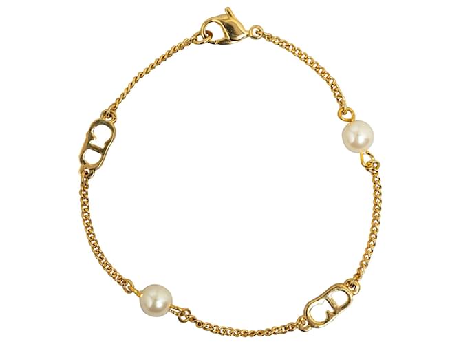 Bracelet chaîne Dior en fausse perle dorée Métal Plaqué or  ref.1220291