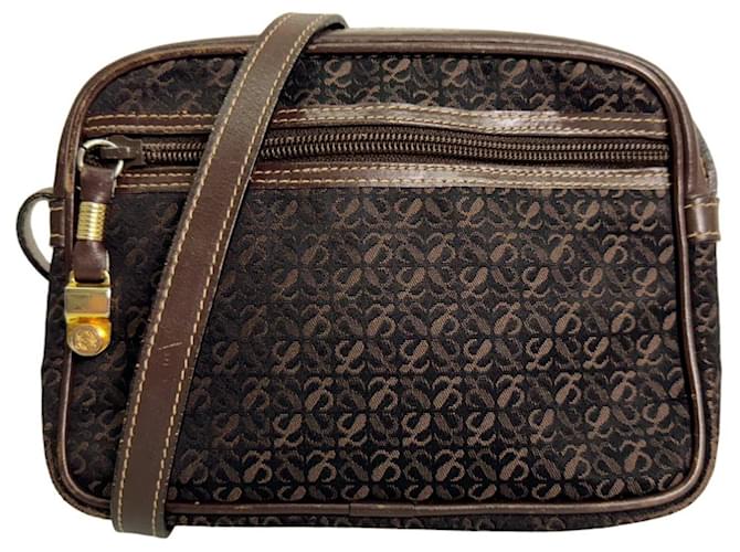 Loewe Handbags Brown Cloth  ref.1220307