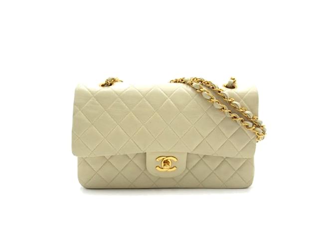 Chanel Medium Classic Double Flap Bag White Leather Lambskin  ref.1220394