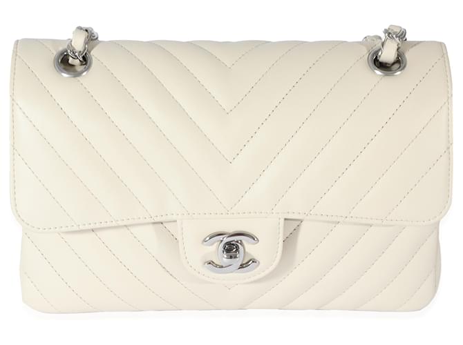 Timeless Chanel 22C Neutral Chevron Calfskin Small Classic Flap White Leather  ref.1220960